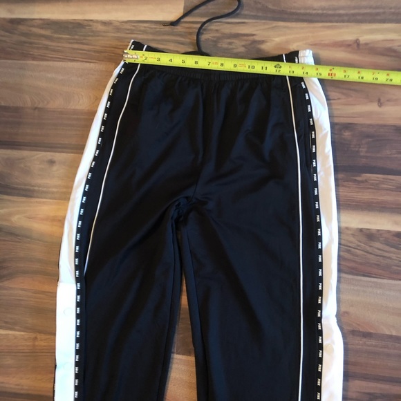 Pink Victoria’s Secret athletic pants - Picture 5 of 7